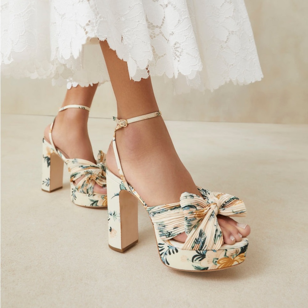 loeffler randall pleated platform nova floral